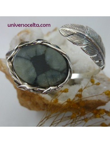 Brazalete de plata con Quiastolita y Pluma PYQ