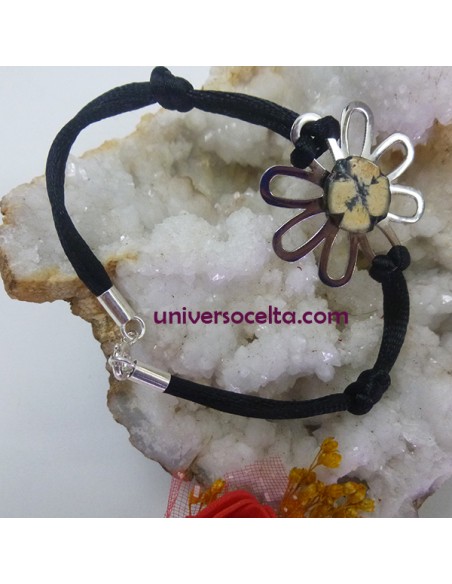 Pulsera de diseño con Margarita y Quiastolita