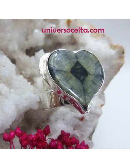 Anillo corazones ajustable con Quiastolita RAQ