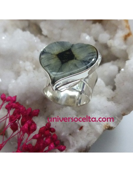 Anillo corazones ajustable con Quiastolita RAQ